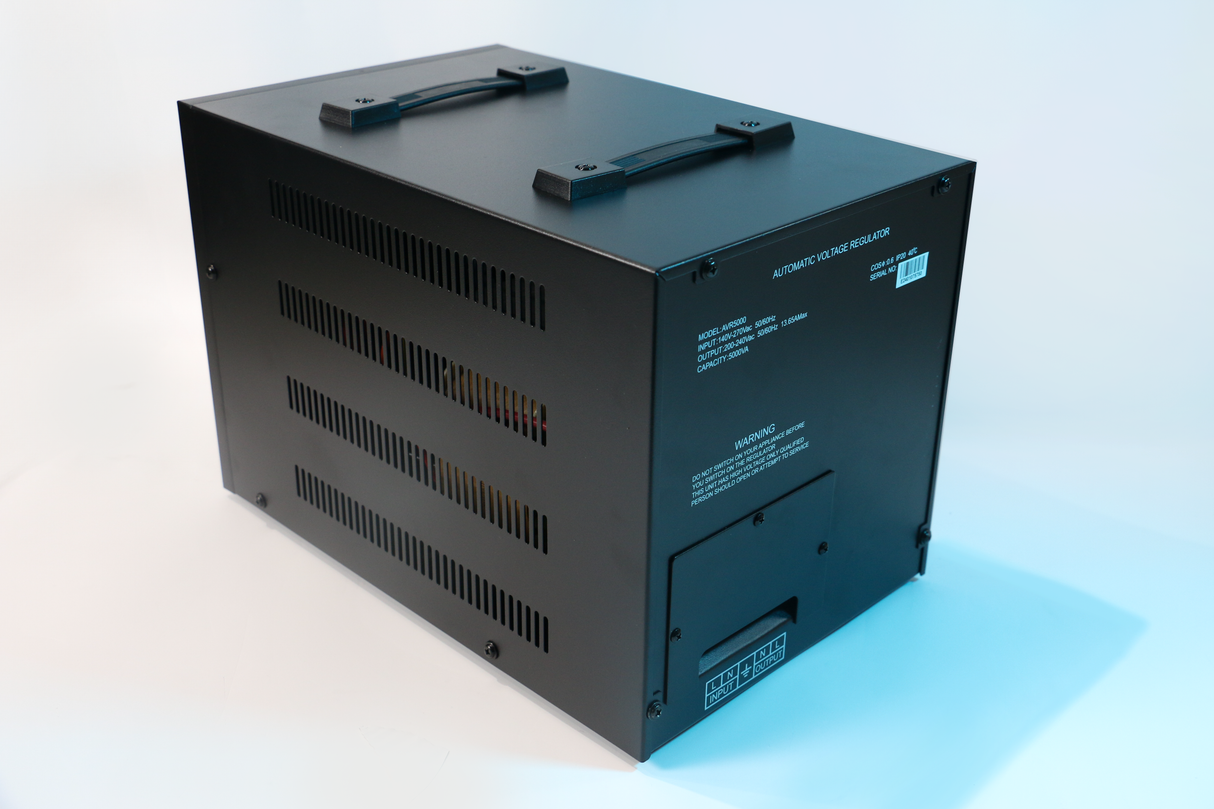 Estabilizador de voltaje AVR Monofásico 5 KVA / 3000 Watts